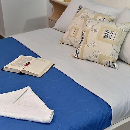 Tarsa Apartment